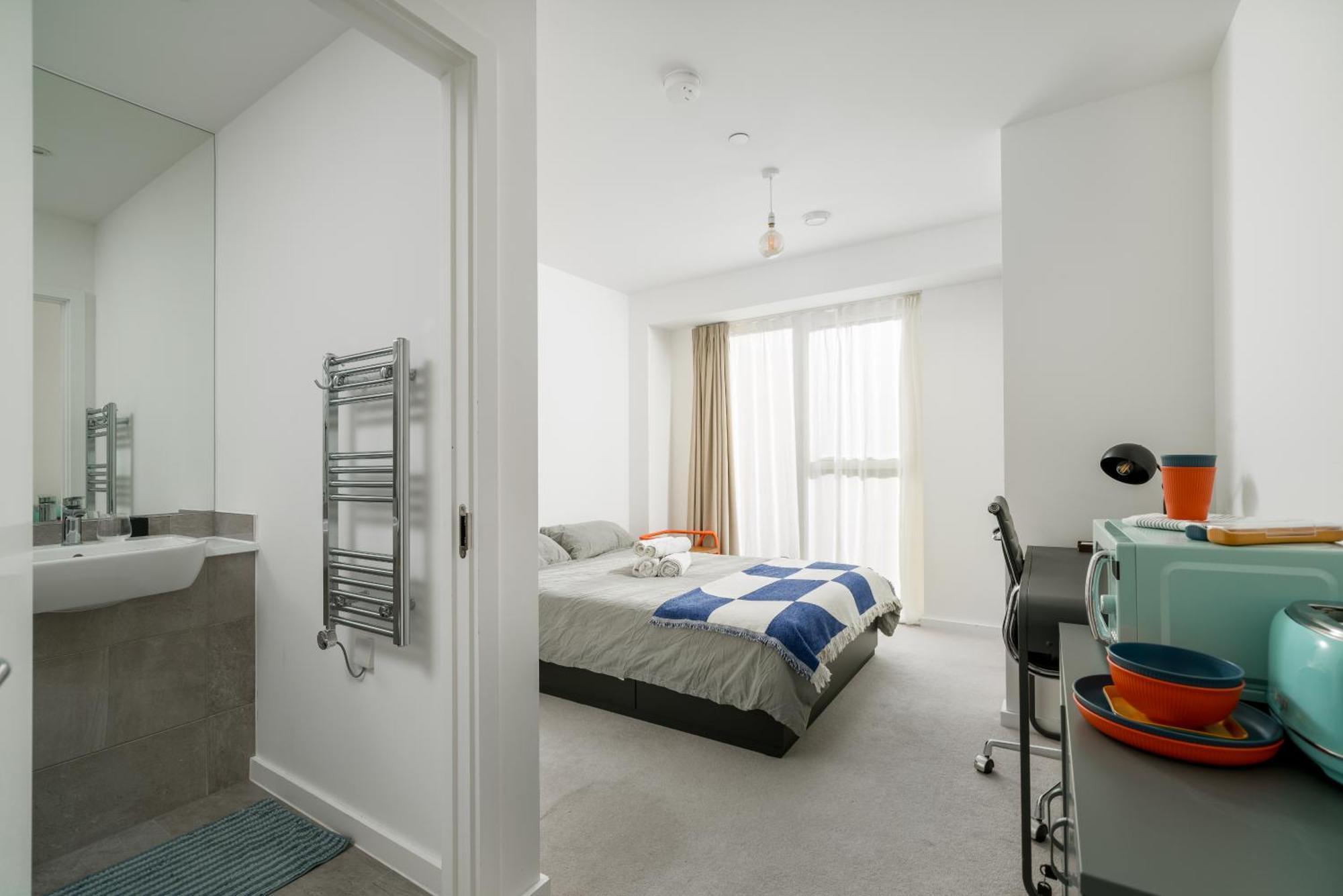 Waterview With Ultra Fast Wifi Close To Excel And O2, Corporates And Contractors Welcome Appartamento