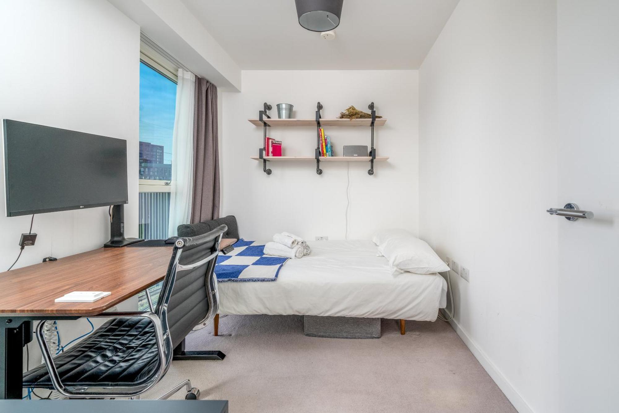 Waterview With Ultra Fast Wifi Close To Excel And O2, Corporates And Contractors Welcome * Londra