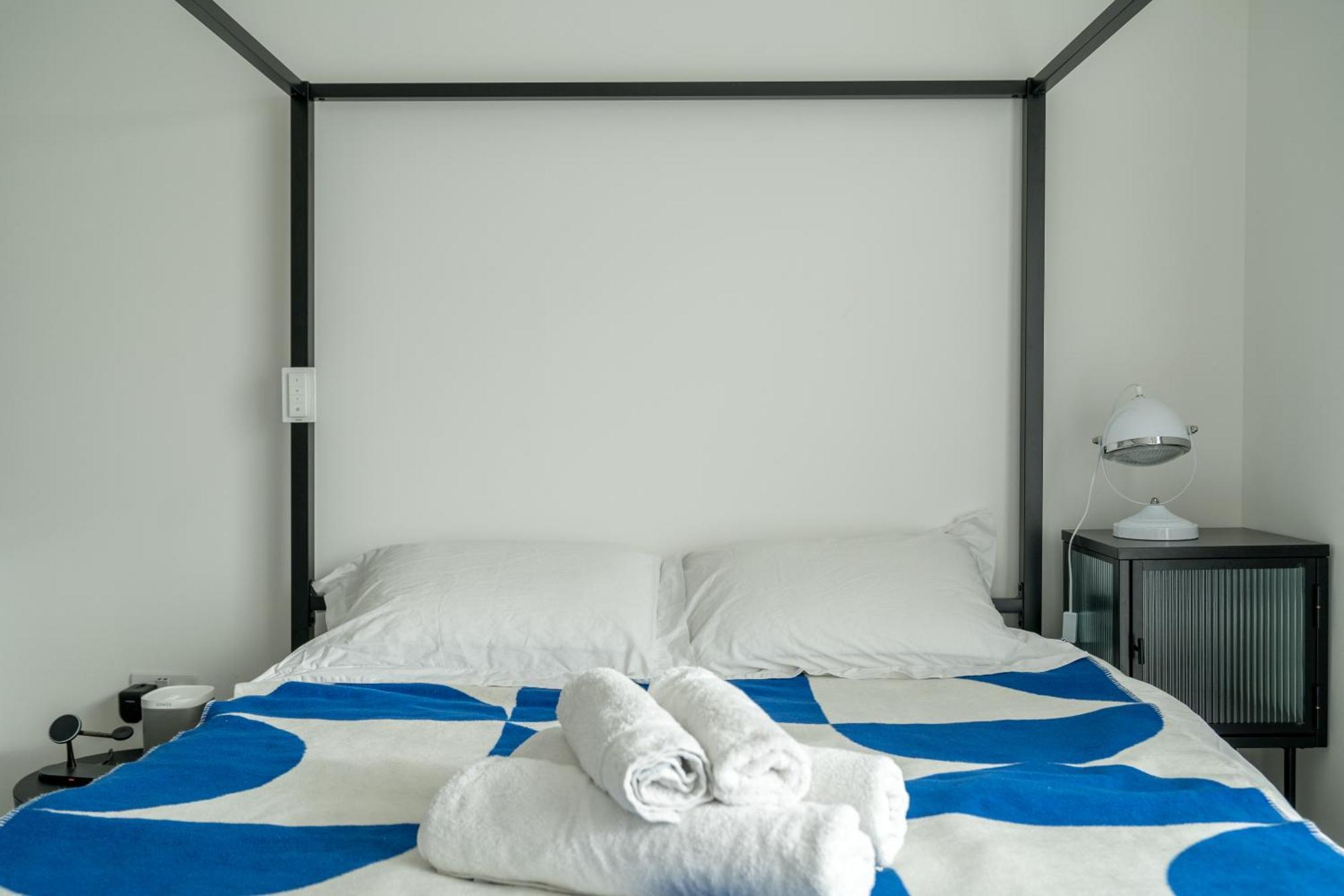 Waterview With Ultra Fast Wifi Close To Excel And O2, Corporates And Contractors Welcome Appartamento *
