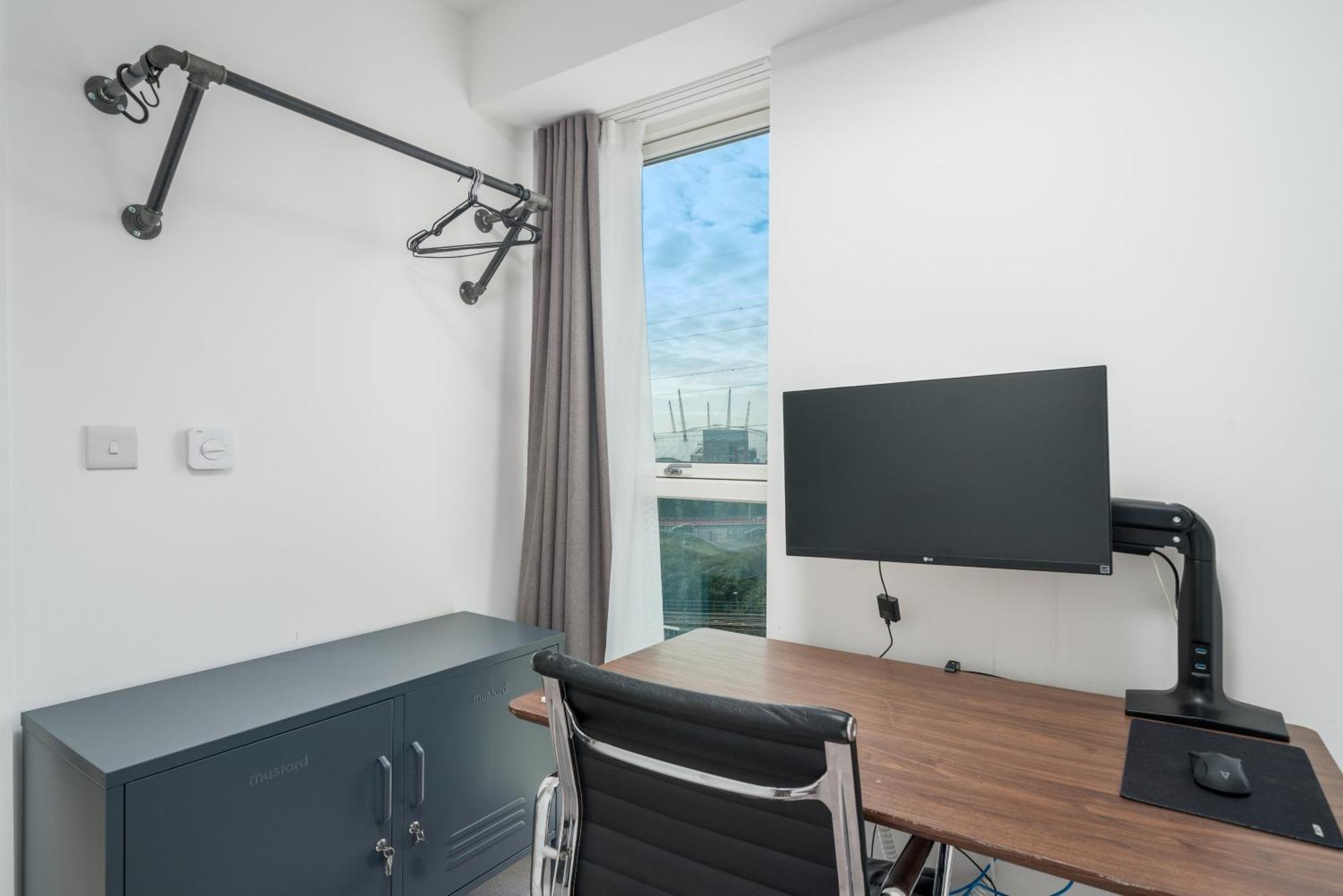 Waterview With Ultra Fast Wifi Close To Excel And O2, Corporates And Contractors Welcome Londra