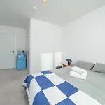 Waterview Apartments With Ultra Fast Wifi Close To Excel And O2, Corporates And Contractors Welcome